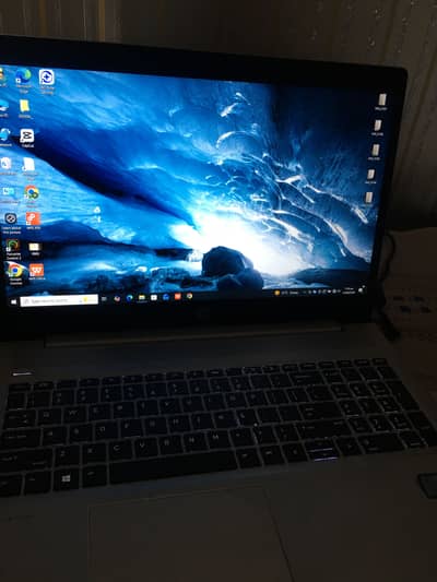 HP i5 8 generation