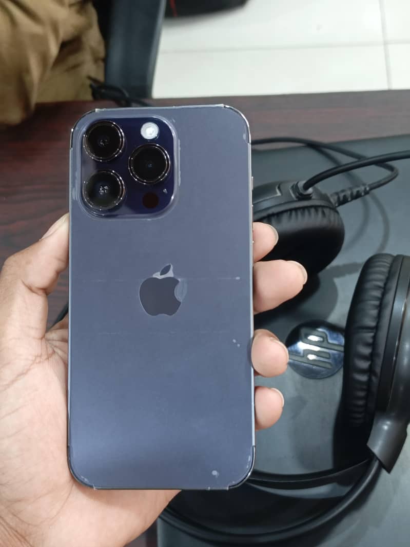 Apple iPhone 14 Pro 8