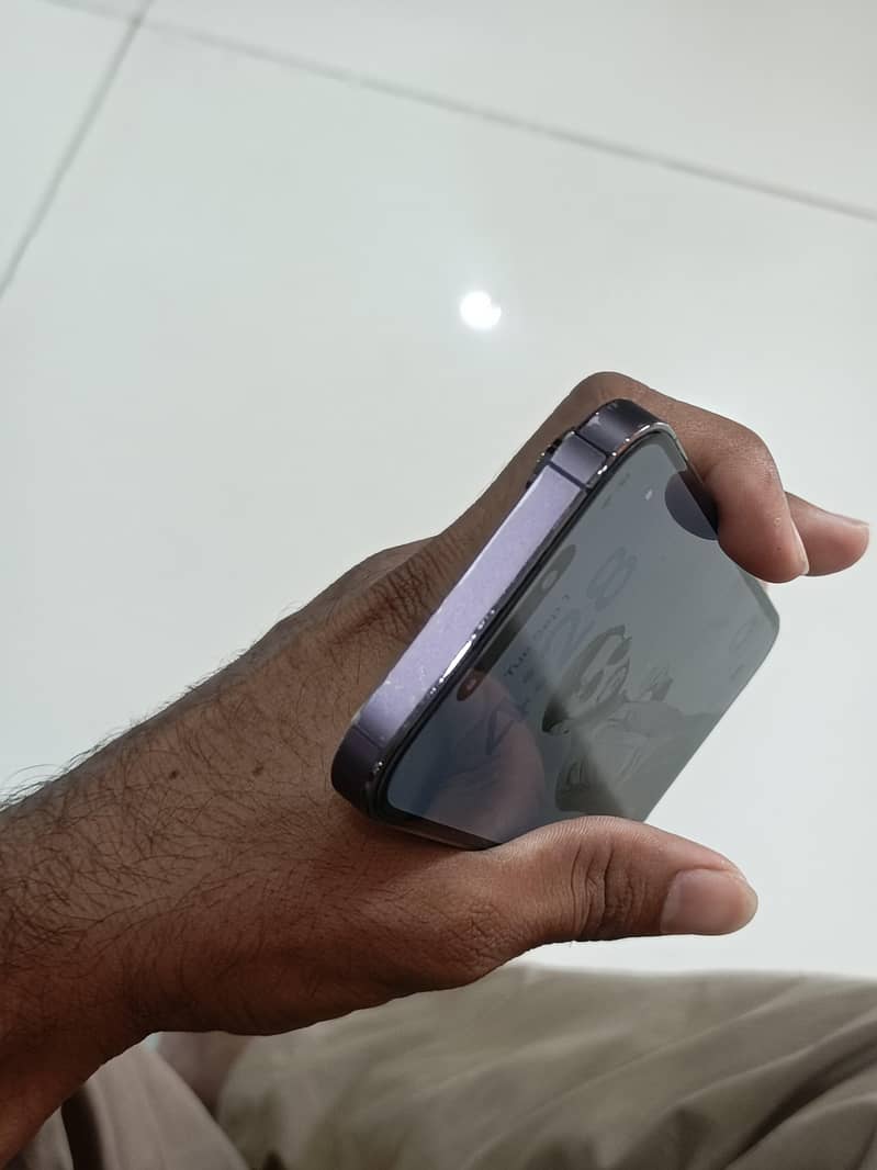 Apple iPhone 14 Pro 10
