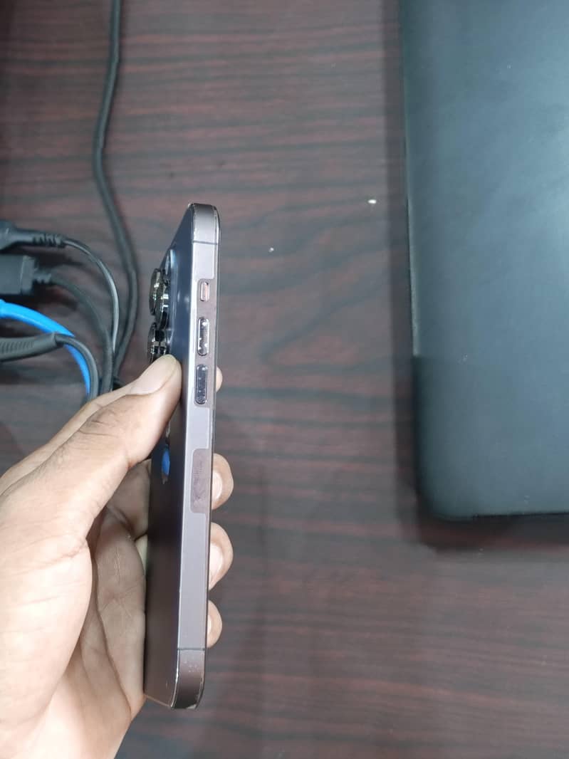 Apple iPhone 14 Pro 11