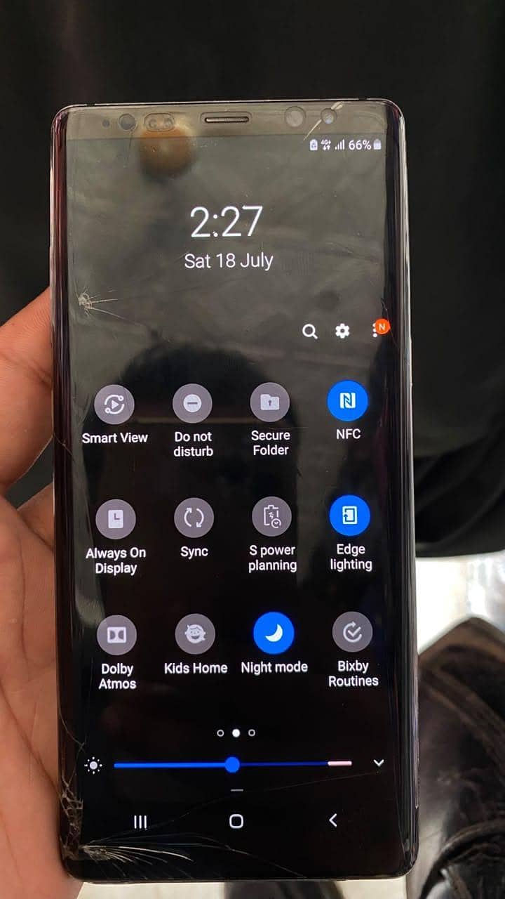 Samsung Mobile Note 8 3