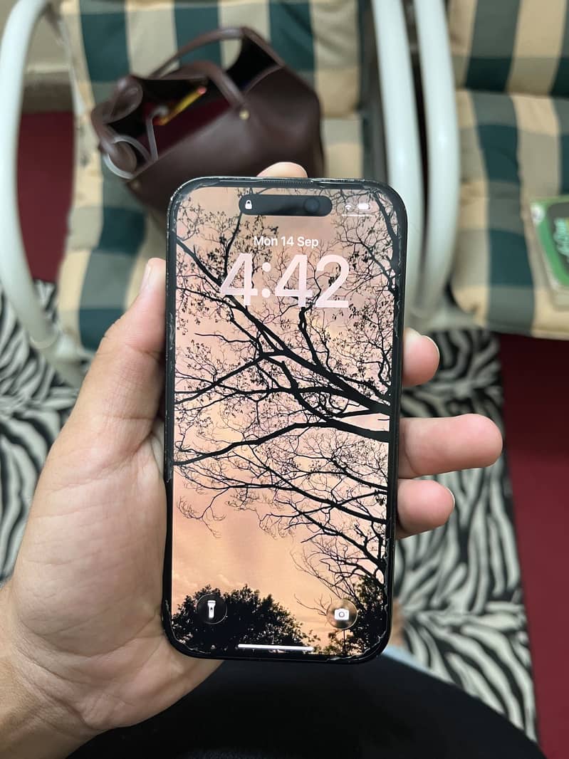 Apple iPhone 14 Pro 3