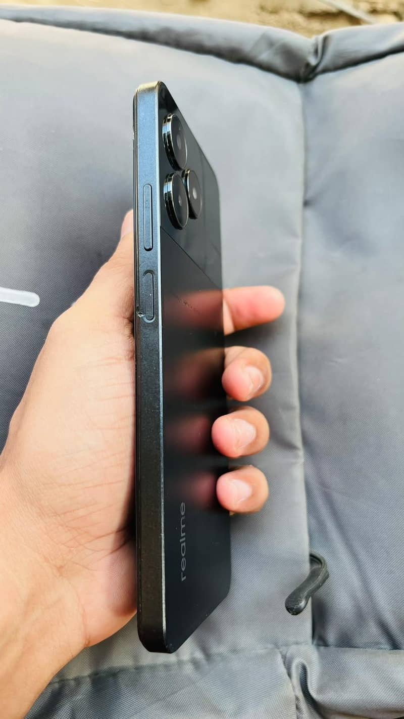 realme c51 3/64 0