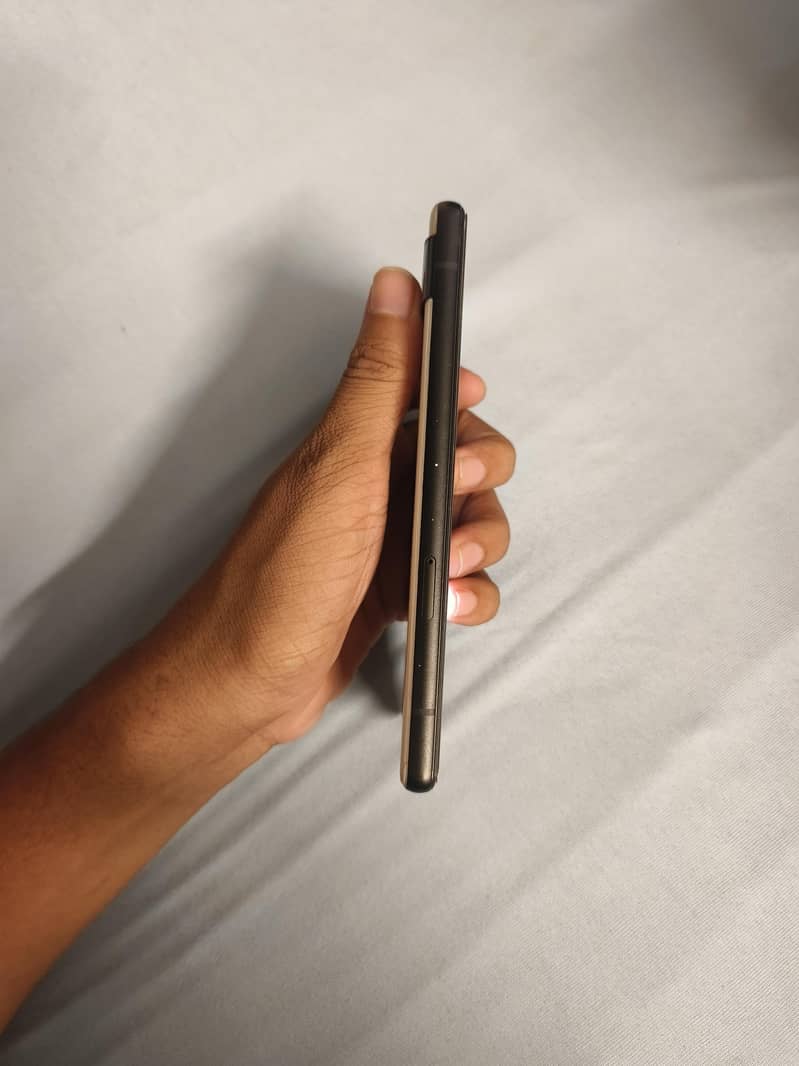 Google Pixel 6a 4