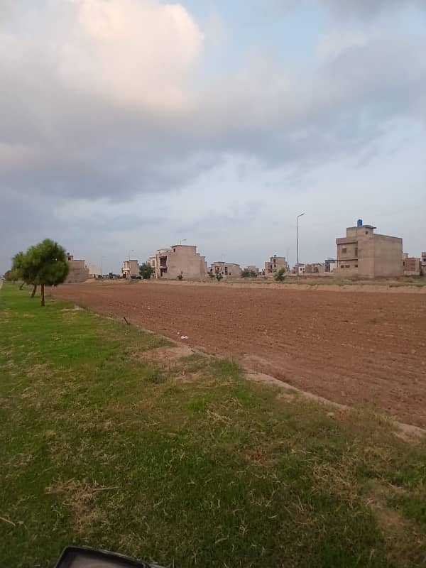FIVE MARLA PLOT FOR SALE 0