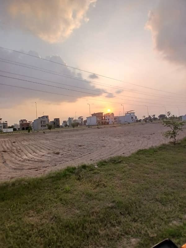 FIVE MARLA PLOT FOR SALE 7
