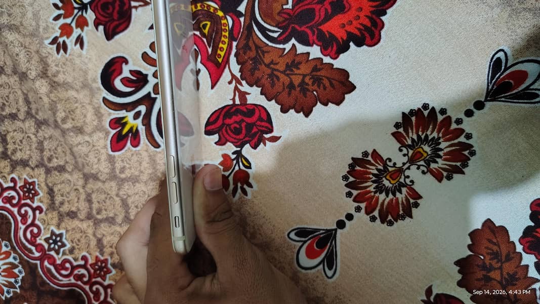 Apple iPhone 8 2