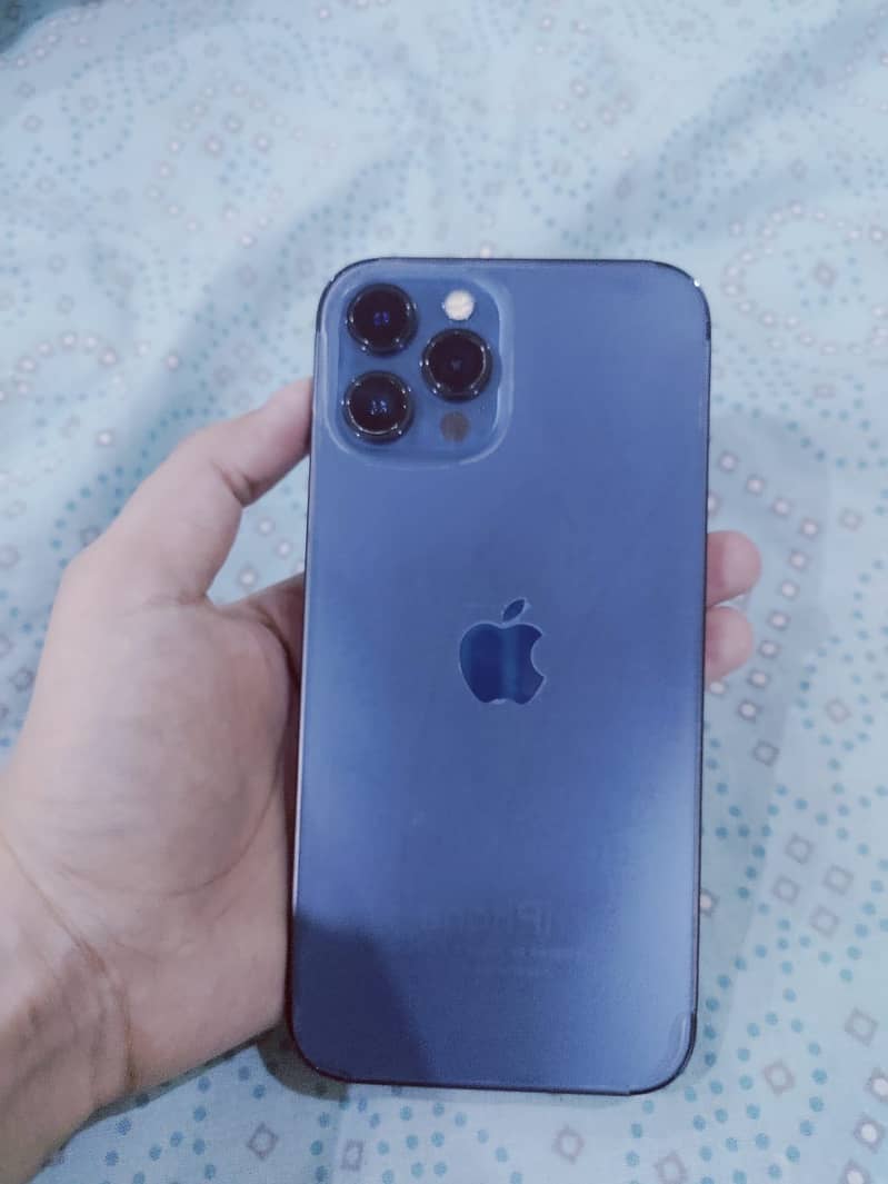 Apple iPhone 12 Pro Max 1