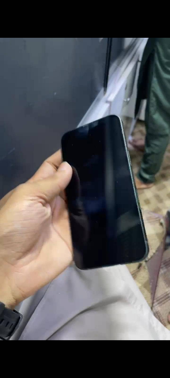 Apple iPhone 13 1