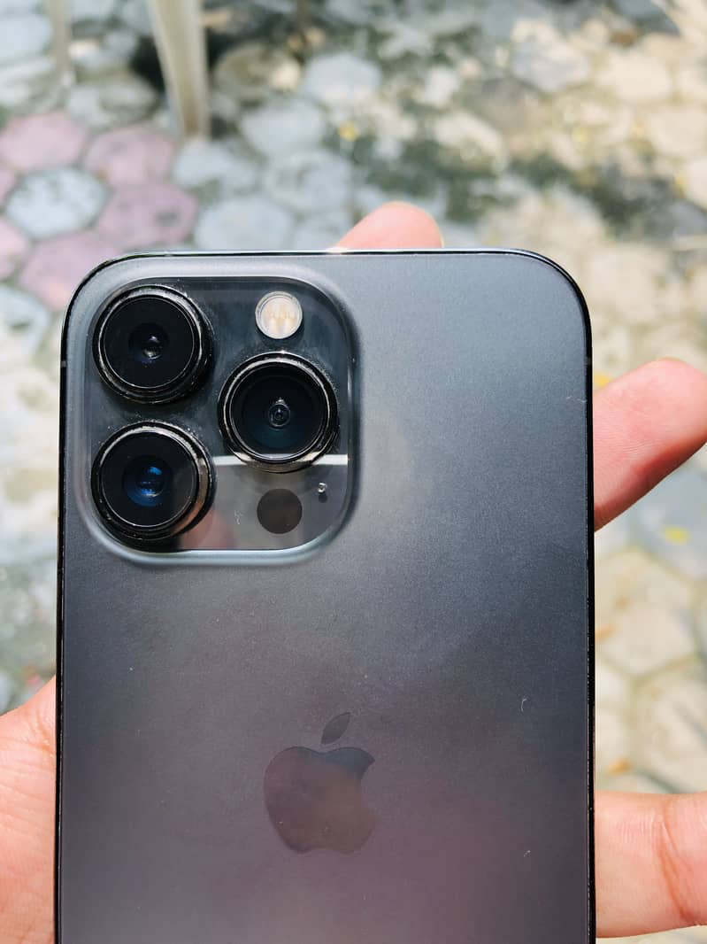 Apple iPhone 13 Pro 7