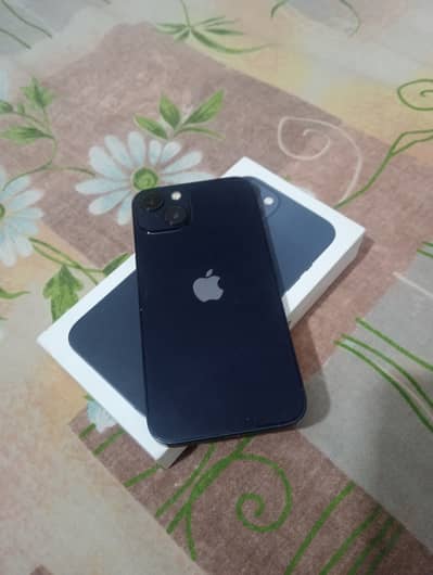 Apple iPhone 13