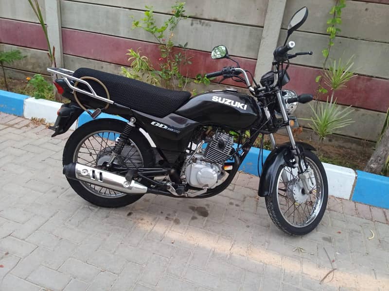Suzuki 110(Sealed Engine) 5