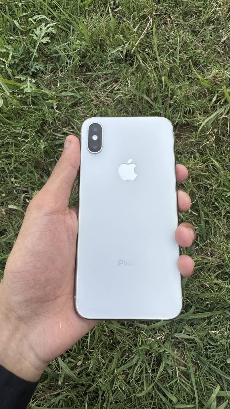 Apple iPhone XS 0