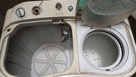 double tub washing machine