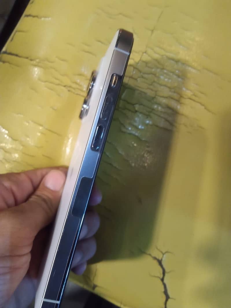 Apple iPhone 14 Pro 5