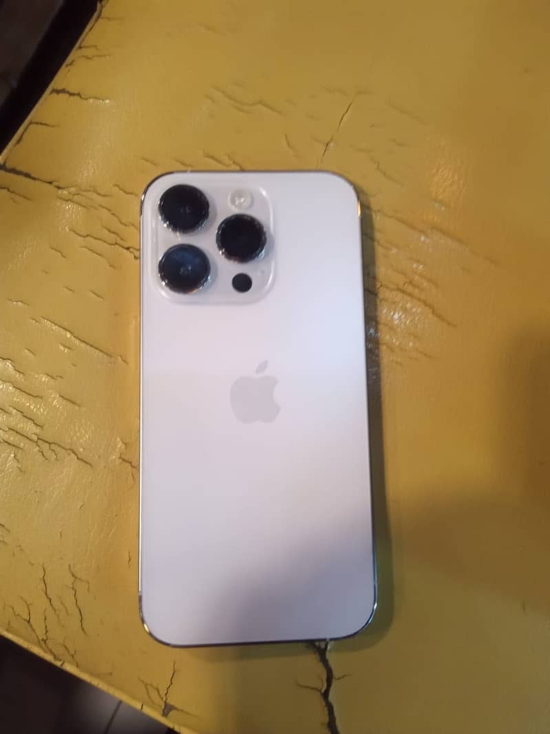 Apple iPhone 14 Pro 6