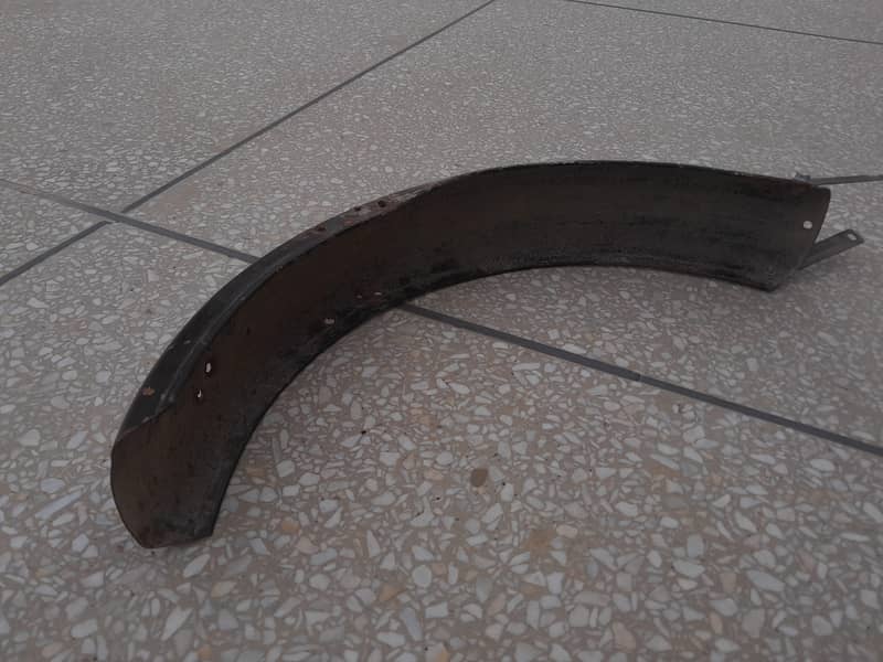 cafe racer mudguard 2