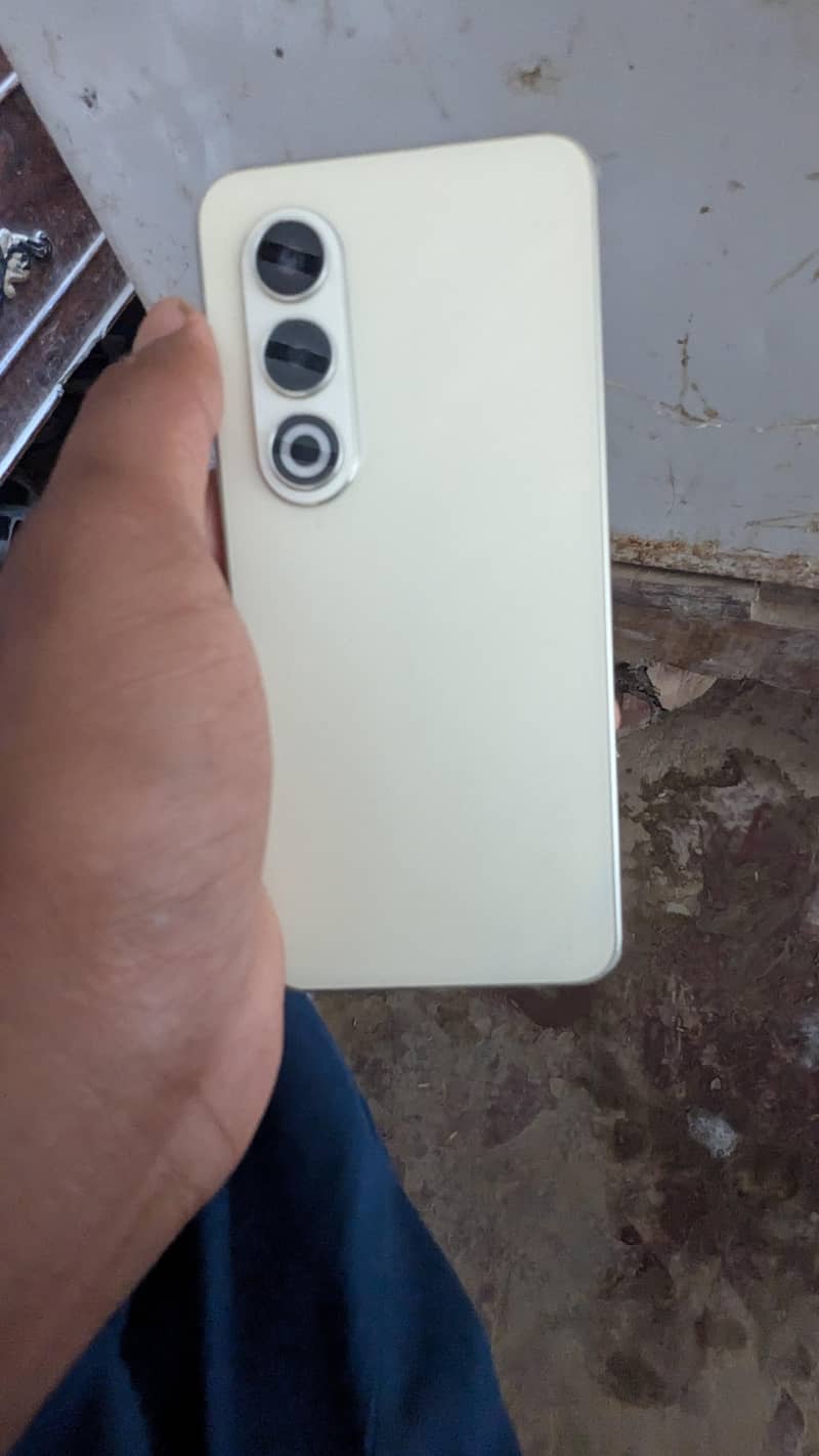 Itel S25 1