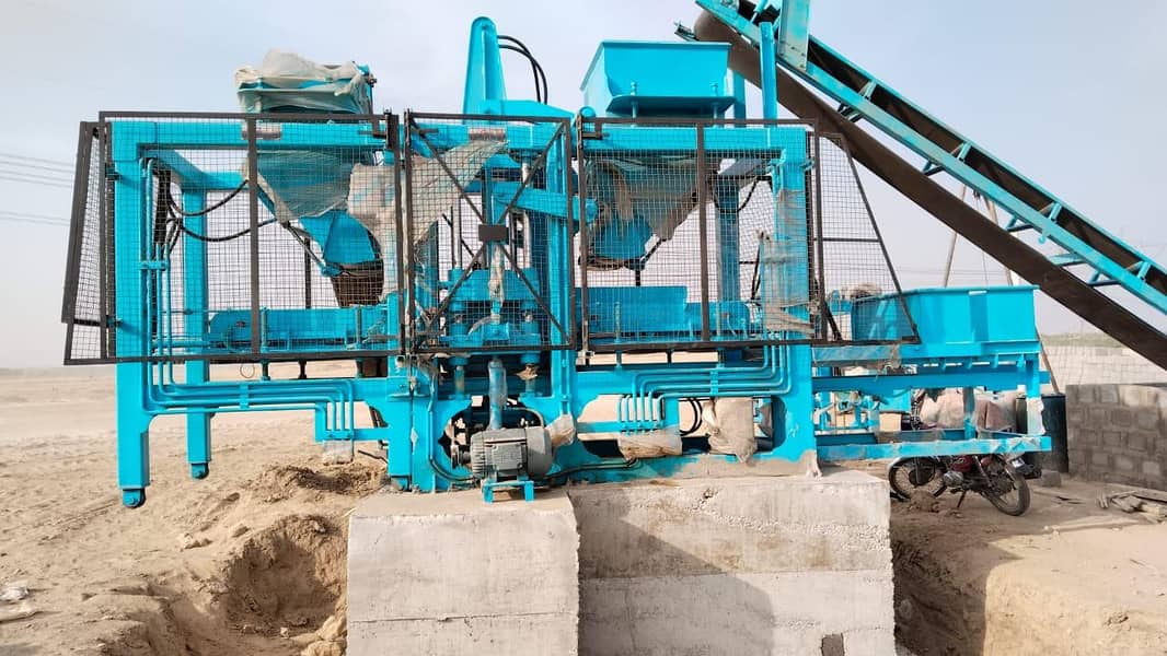 Automatic Tuff Tile Machine | Paver Making Machine 1