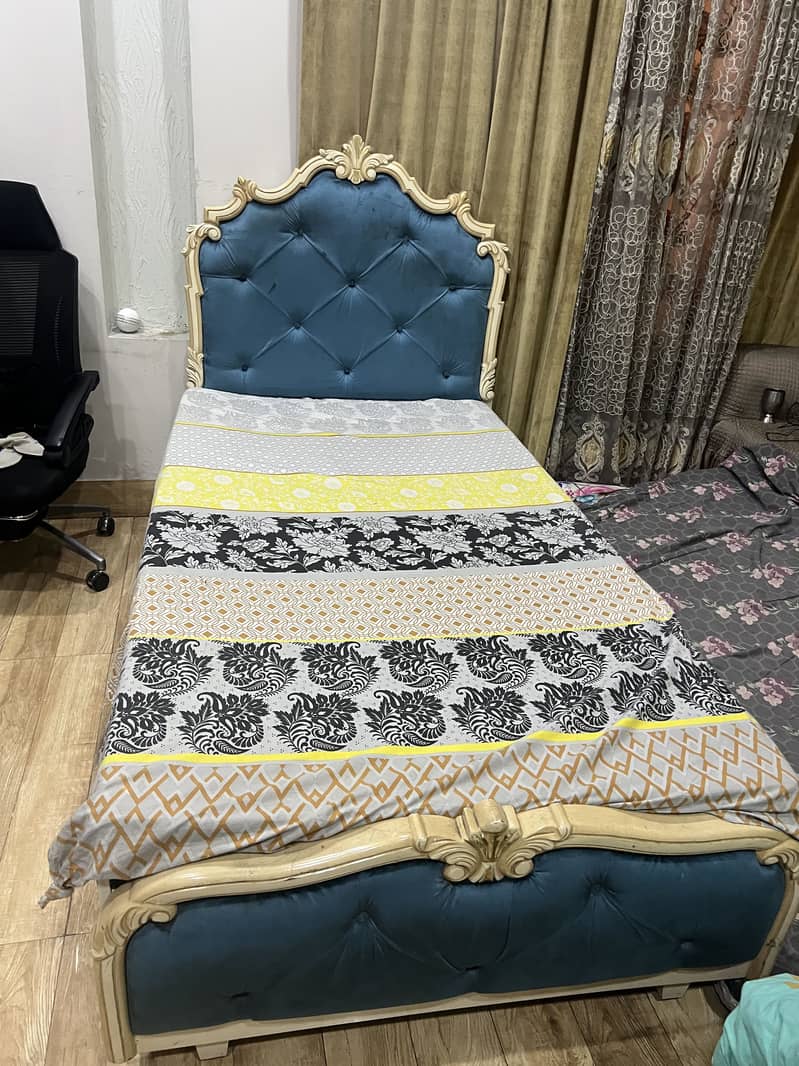 Single person bed 2
