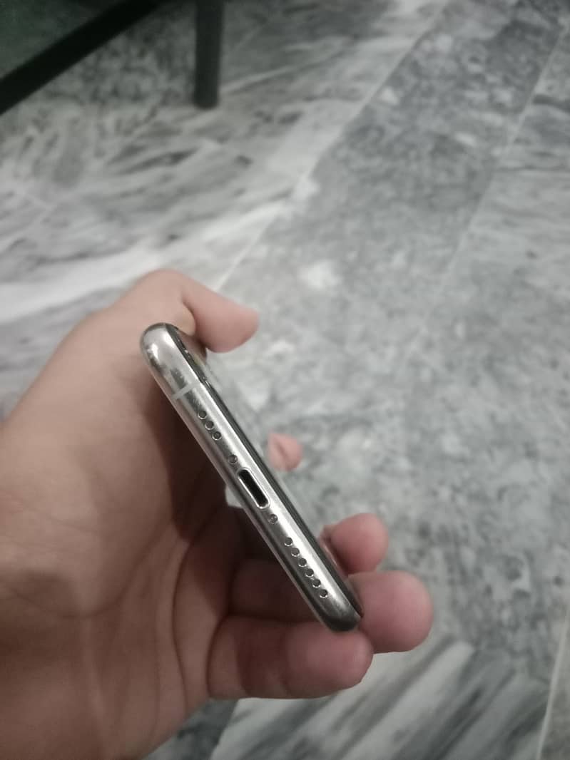 iphone XS 7