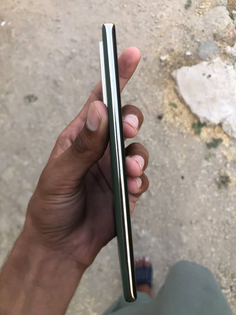 Infinix Note 40 Pro 1