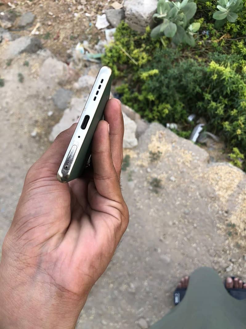 Infinix Note 40 Pro 6