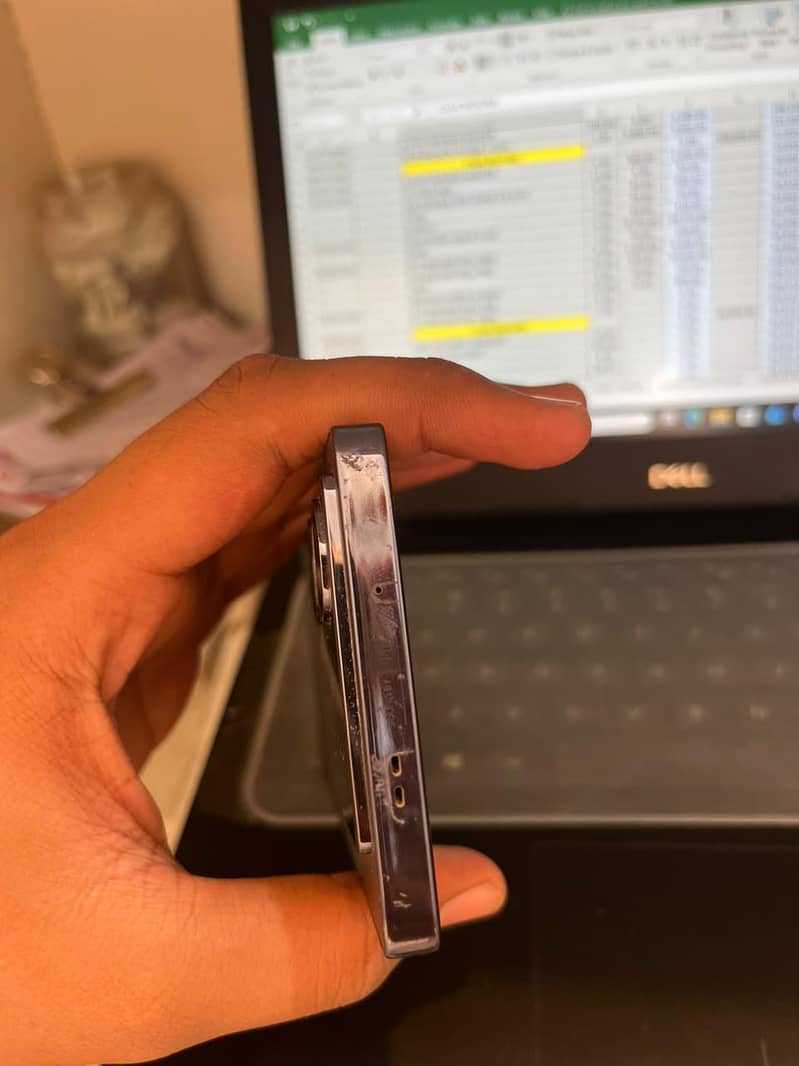 Infinix Note 40 4