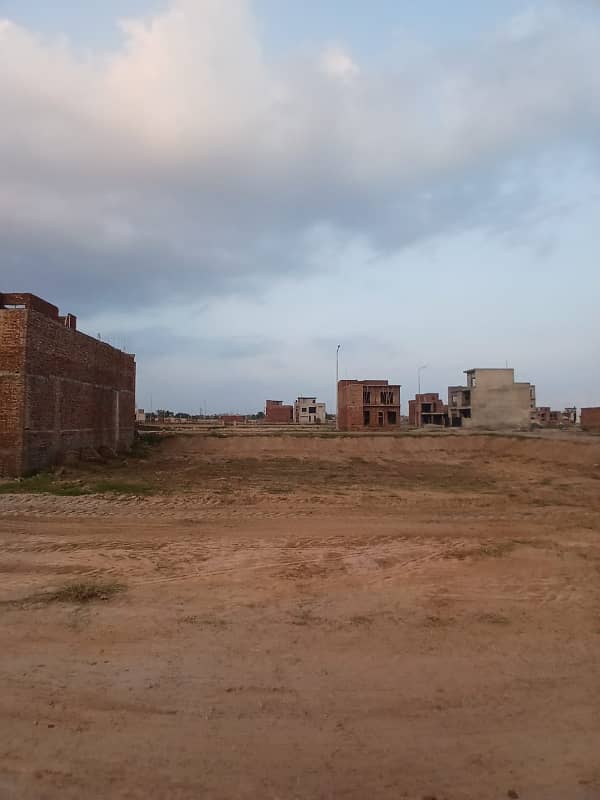 FIVE MARLA PLOT FOR SALE 0
