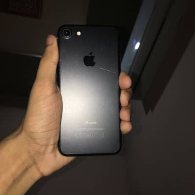Apple iPhone 7