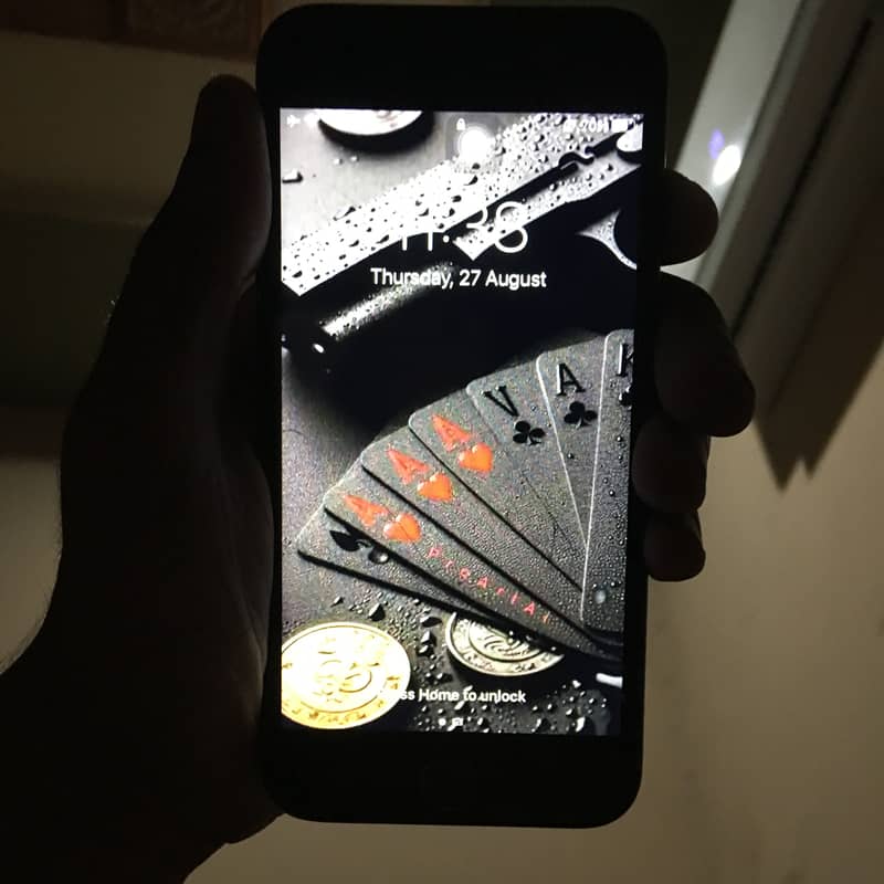 Apple iPhone 7 1
