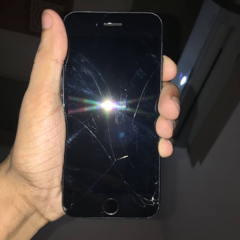 Apple iPhone 7 2