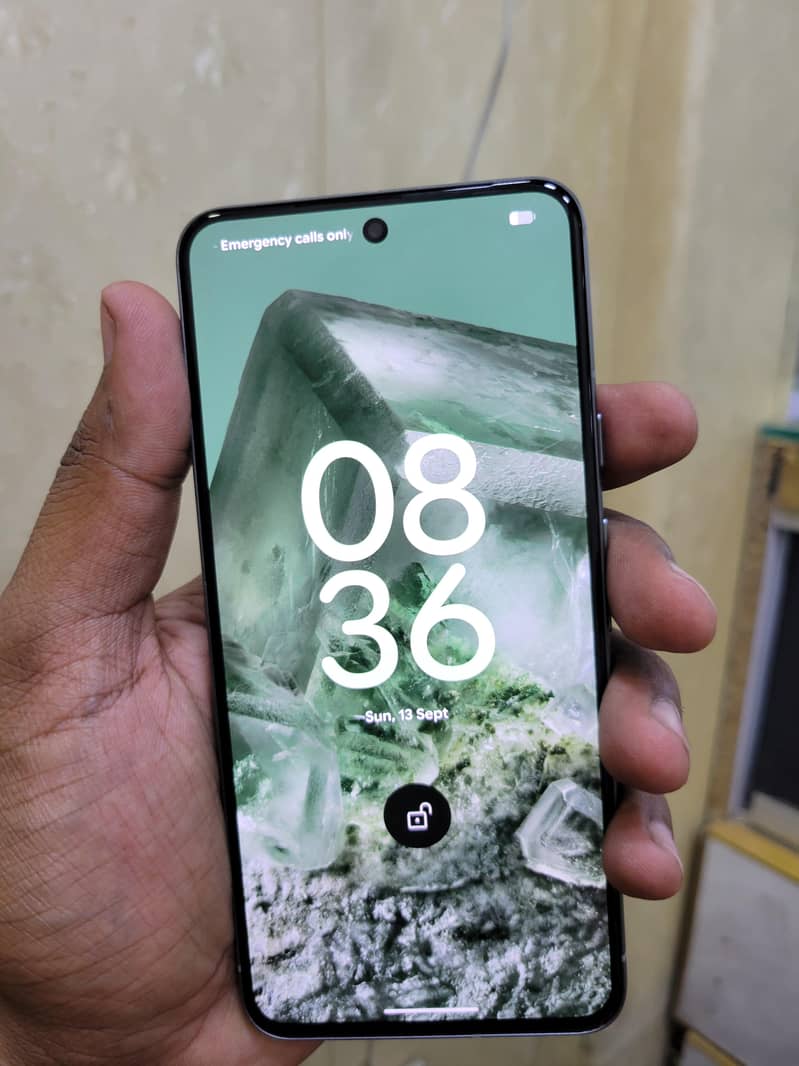 Google Pixel 8 1