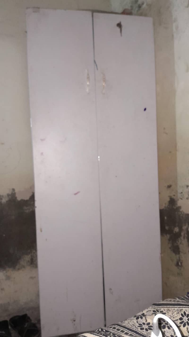 wardrobe white 0