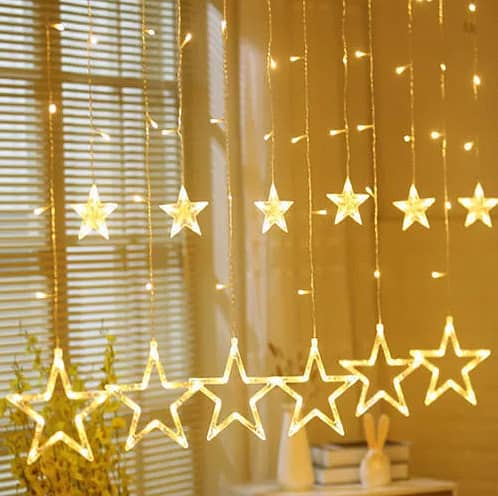 DreamEmporium 2.5M LED Moon & Star Curtain Lights, 138 LEDs, 8 Lighting Modes