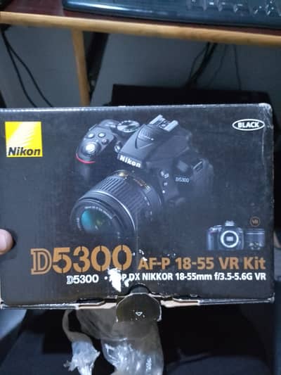 Nikon D5300 DSLR Camera AF-P DX NIKKOR 18-55mm f/3/5-5/5G VR