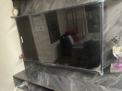 Samsung LCD just like new 42 inch