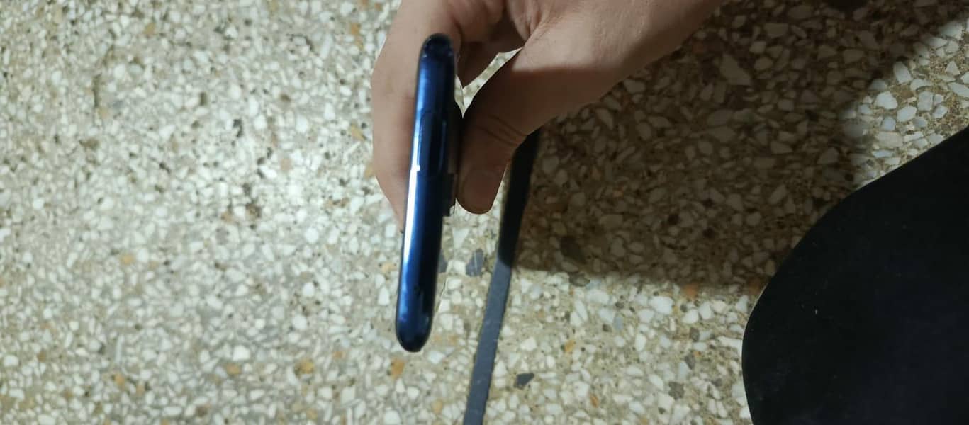 One Plus 7 Pro 4