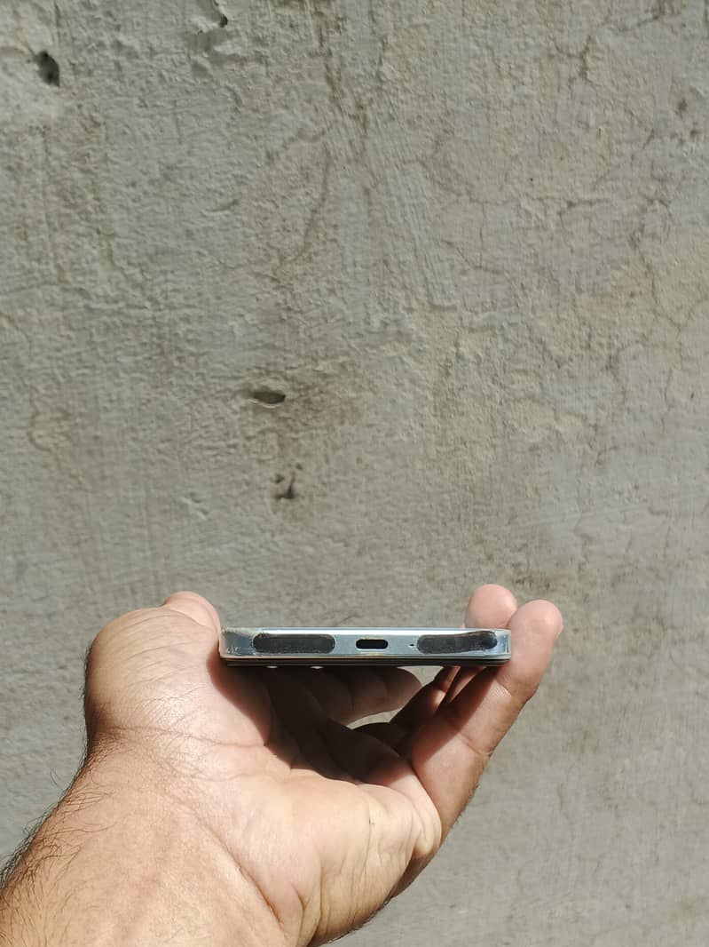 OPPO A6X 7