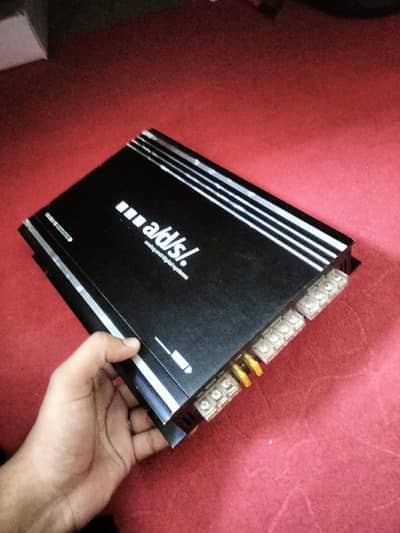 ADS MB-1350.4 amplifier