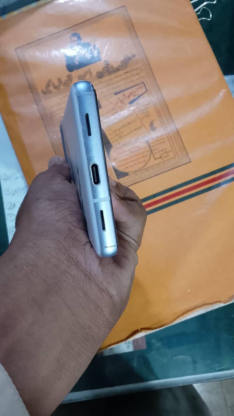 google pixel 7a 2