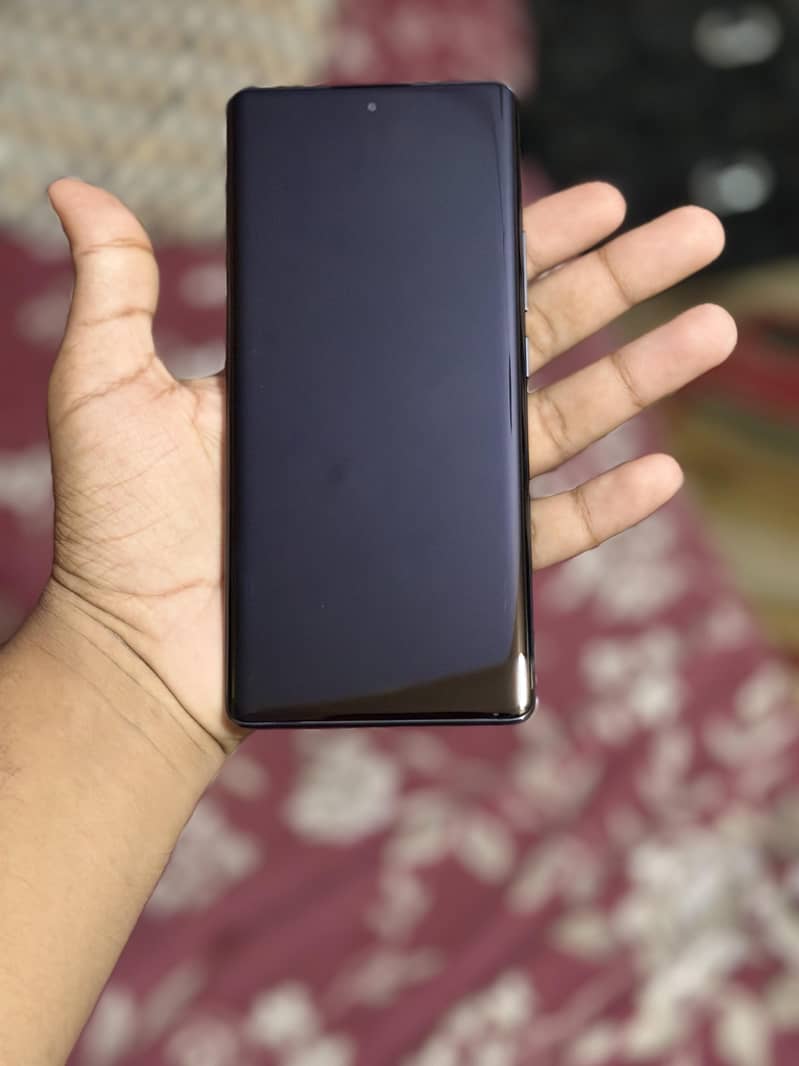 Xiaomi Redmi Note 14 Pro 1