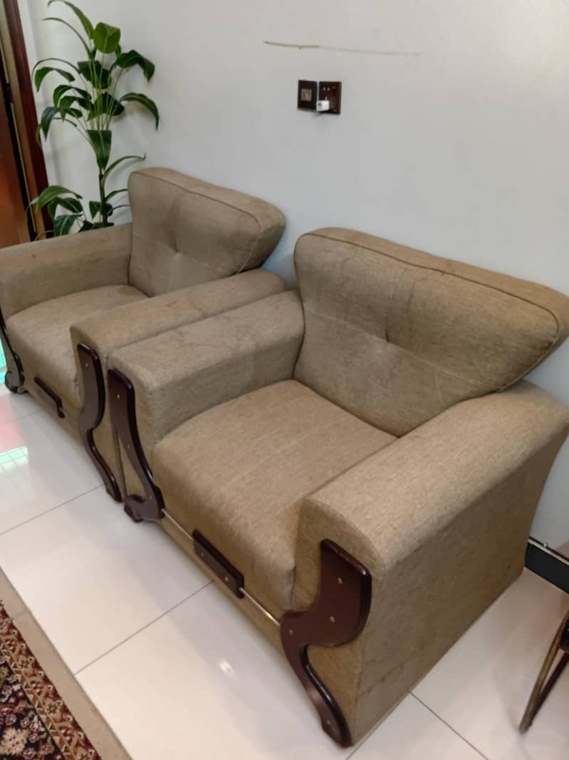 7 seater sofa 0