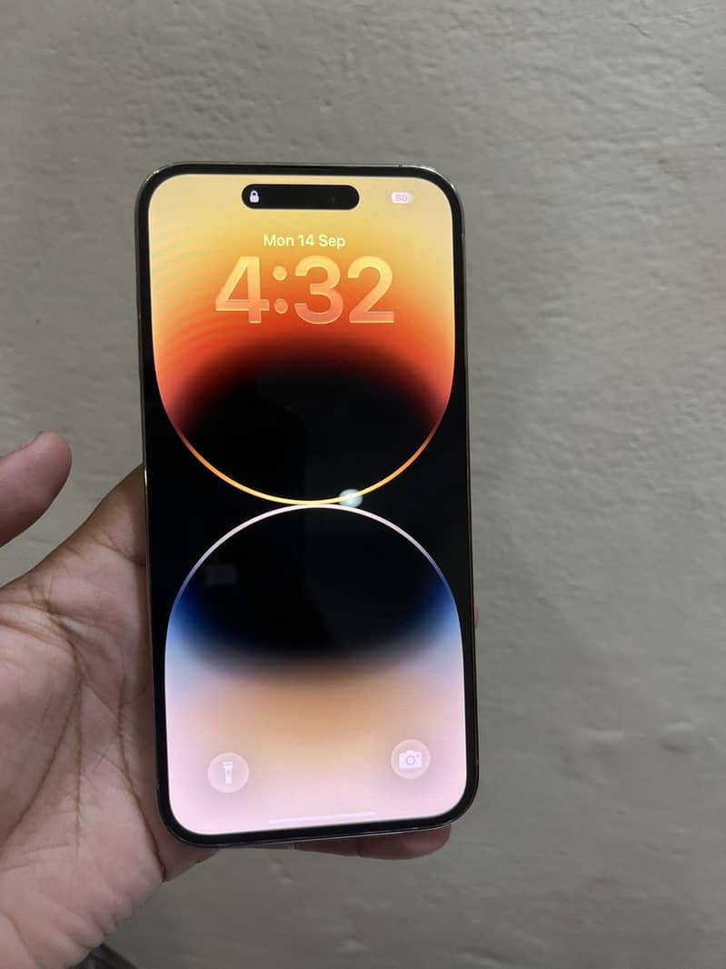 Apple iPhone 14 Pro Max 2