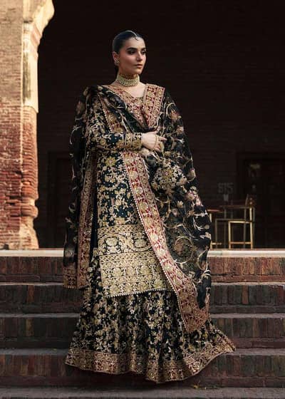 new suits hain ready to wear size available hain best for shadi walima