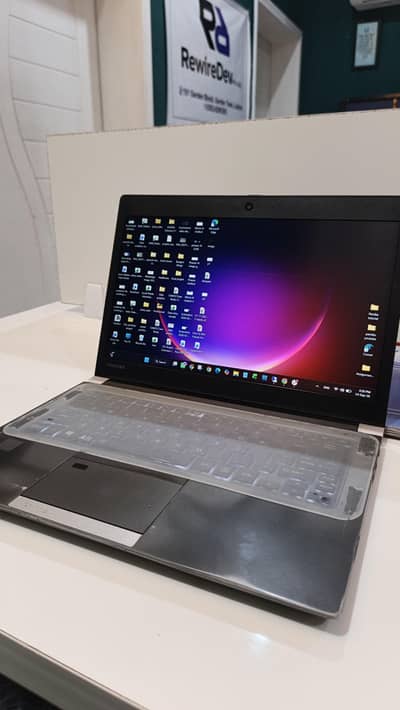 Toshiba Portege Z30-E | 8th Gen Core i7| Slim Business Laptop