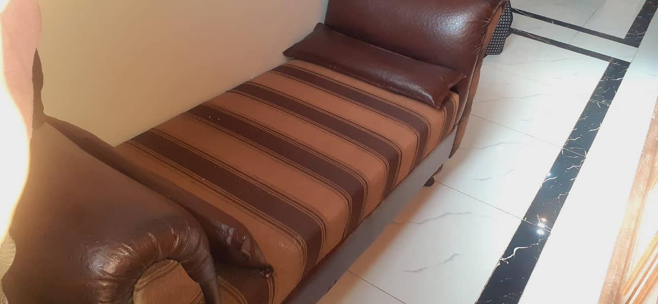 2seater sofa 0