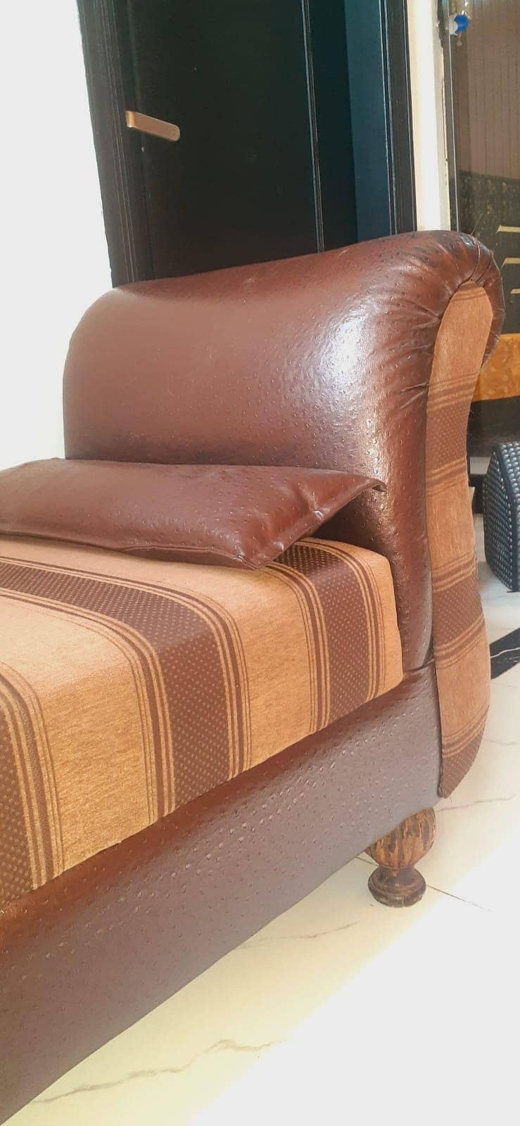 2seater sofa 2