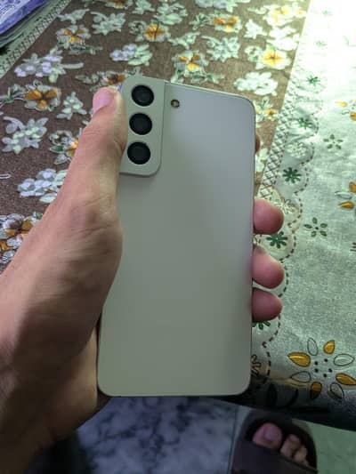 Samsung Mobile S22