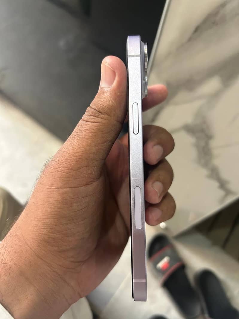 Apple iPhone 14 plus 4